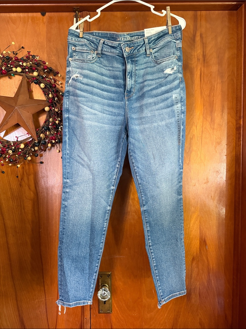 American Eagle Outfitters Light Blue High-Rise Skinny Jeans next level stretch